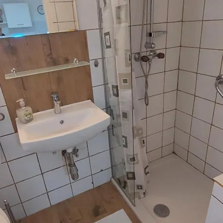 Ferenc Apartment *